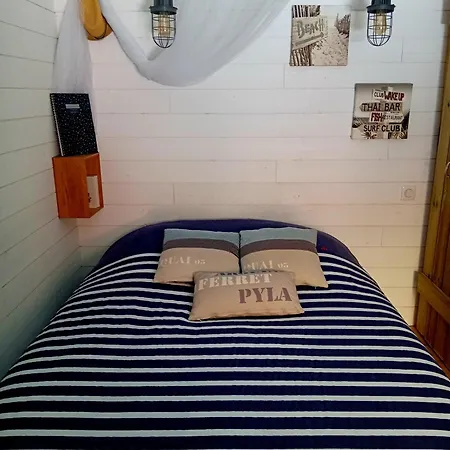 La Bordeaux St Augustin Готель типу 