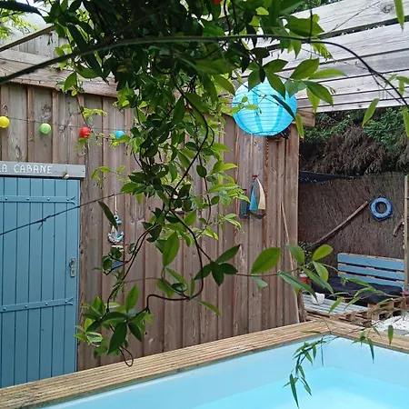 La Bordeaux St Augustin Bed & Breakfast
